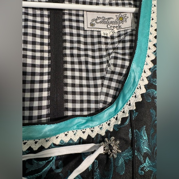 Elegant Black and Teal Dirndl Dress - Picture 4 of 7